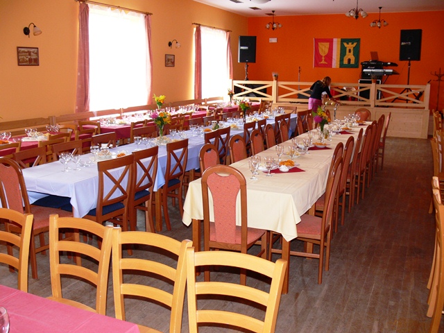4. Rodáci