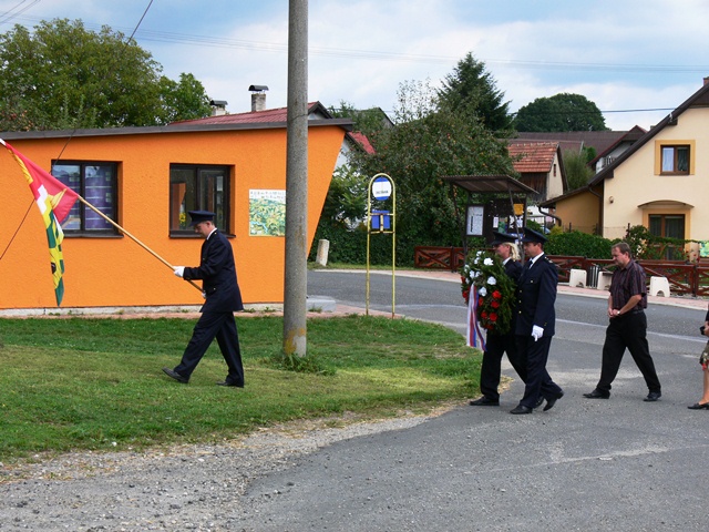 39.  Rodáci