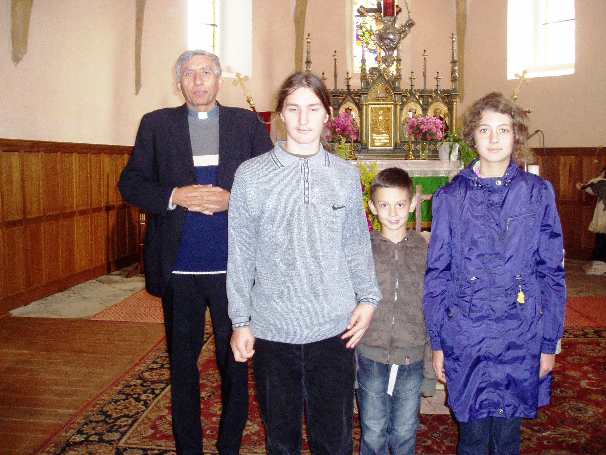 5. Odchod P.A.Pavlase 30.9.2012_cast ministrantu