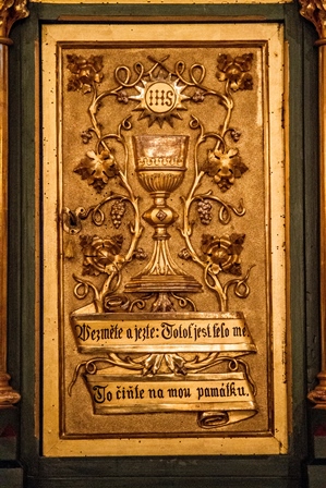 20 Noc kostelu